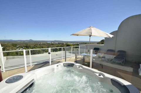 Noosa Hill Resort - Lennox Head Accommodation 1