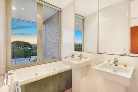 The Rise Noosa - Lennox Head Accommodation 13
