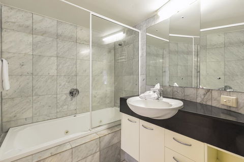 The Cove Noosa - Lennox Head Accommodation 4