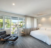 Heart Hotel and Gallery Whitsundays - Lennox Head Accommodation