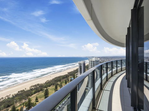 Oracle Resort Broadbeach - Gclr - Lennox Head Accommodation 18