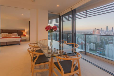 Oracle Resort Broadbeach - Gclr - Lennox Head Accommodation 10