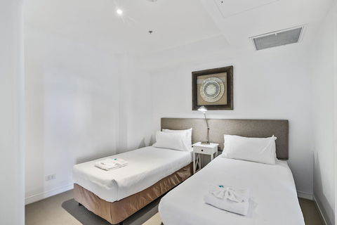 Oracle Resort Broadbeach - Gclr - Lennox Head Accommodation 42