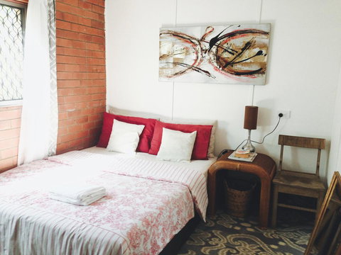 XYL Pets Friendly Seaside Boutique Guesthouse - Lennox Head Accommodation 0