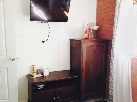 XYL Pets Friendly Seaside Boutique Guesthouse - Lennox Head Accommodation 12