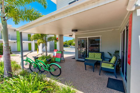 Mackay Oceanside Central Hotel Official - Lennox Head Accommodation 10