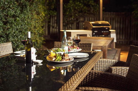 At The Sound Noosa Motel - Lennox Head Accommodation 9
