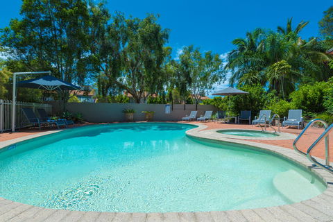 At The Sound Noosa Motel - Lennox Head Accommodation 10