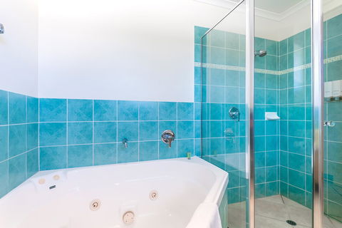 At The Sound Noosa Motel - Lennox Head Accommodation 36