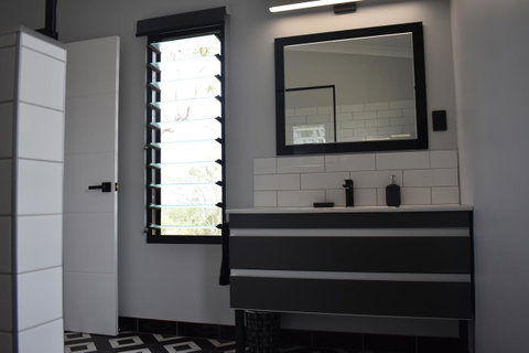 Ironbark House - Lennox Head Accommodation 26