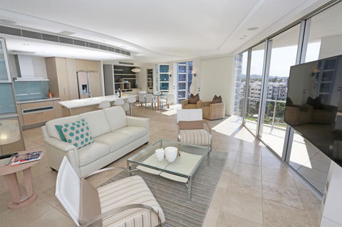 Oceans Mooloolaba - Lennox Head Accommodation 5