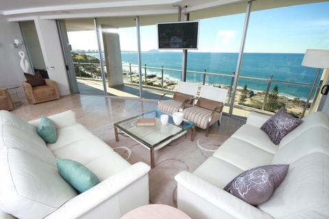 Oceans Mooloolaba - Lennox Head Accommodation 13