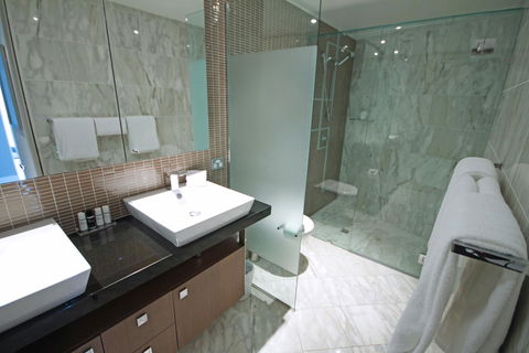 Oceans Mooloolaba - Lennox Head Accommodation 33