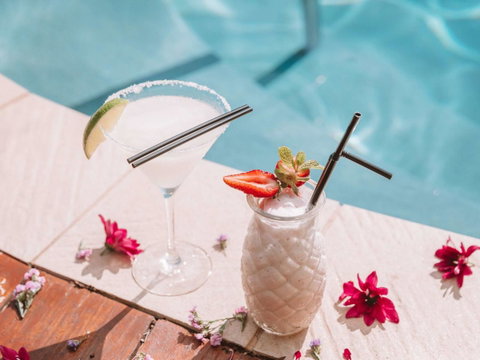 Pullman Cairns International - Lennox Head Accommodation 5