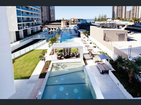 H Star Residences-- Paradise Stayz - Lennox Head Accommodation 4