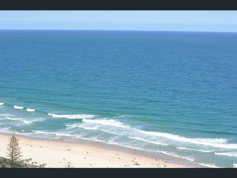 H Star Residences-- Paradise Stayz - Lennox Head Accommodation 5