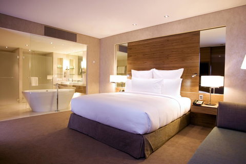 Hilton Brisbane - Lennox Head Accommodation 7
