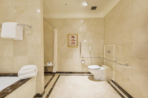 Treasury Brisbane - Lennox Head Accommodation 43