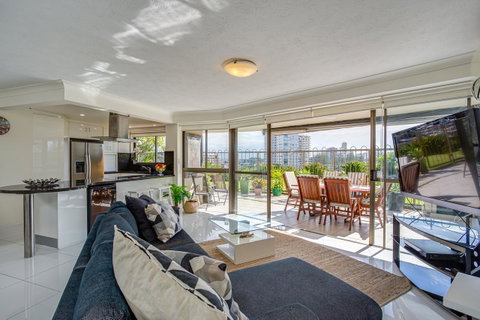 Gemini Court Holiday Apartments - Lennox Head Accommodation 1