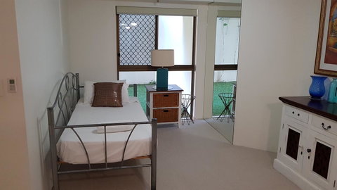 Gemini Court Holiday Apartments - Lennox Head Accommodation 14