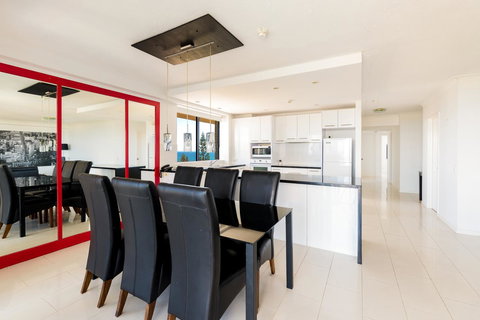 Burgess @ Kings Beach Apartments - Lennox Head Accommodation 17