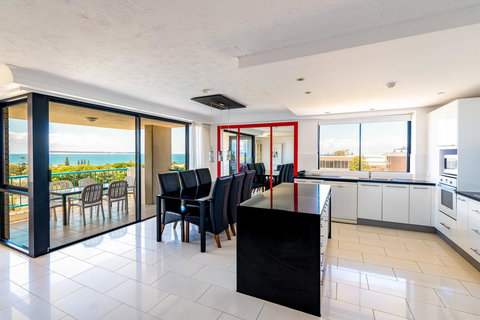 Burgess @ Kings Beach Apartments - Lennox Head Accommodation 12