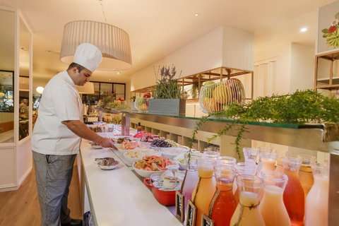 Mercure Brisbane King George Square - Lennox Head Accommodation 16