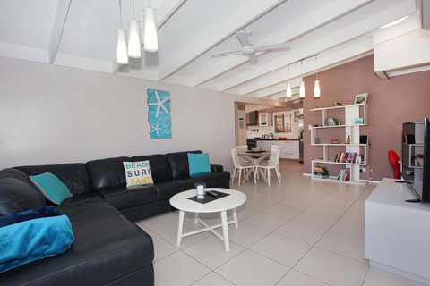 6 Botany Court Marcoola Beach - Pet Friendly 500 Bond - Lennox Head Accommodation 6