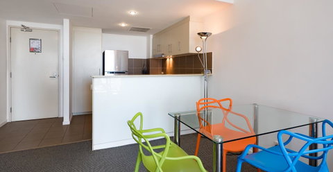 Swell Resort Burleigh Heads - Lennox Head Accommodation 5