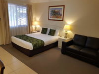 Book Chinchilla Accommodation Vacations Lennox Head Accommodation Lennox Head Accommodation