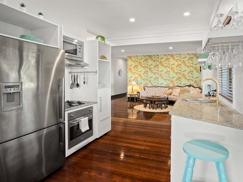 Anville Court - Lennox Head Accommodation 4