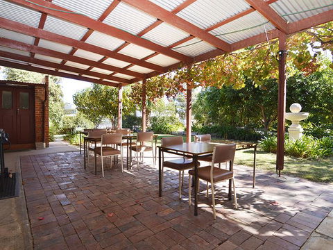 Wentworth Central Motor Inn - Lennox Head Accommodation 1