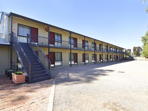 Wentworth Central Motor Inn - Lennox Head Accommodation 2