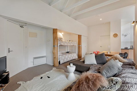 Whiskey Flat 2 - Lennox Head Accommodation 0