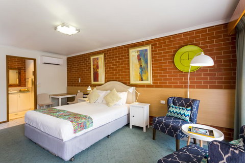 Yackandandah Motor Inn - Lennox Head Accommodation 0