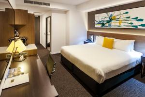 Mercure Sunshine Coast Kawana Waters - Lennox Head Accommodation 4