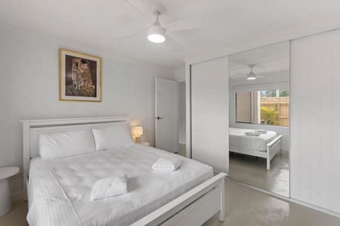 6B Beachfront Apartments - Lennox Head Accommodation 1