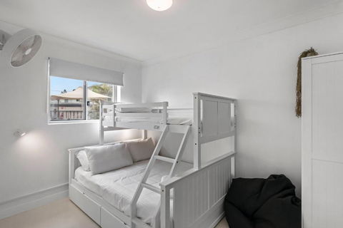 6B Beachfront Apartments - Lennox Head Accommodation 3