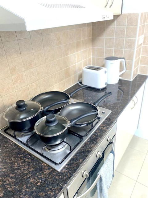 A Cozy 2B2B Apartment Near Airport & Train Station - Lennox Head Accommodation 4