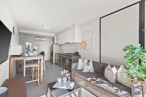 A 2BR Apt On Collins With City Views FREE Parking - Lennox Head Accommodation 1