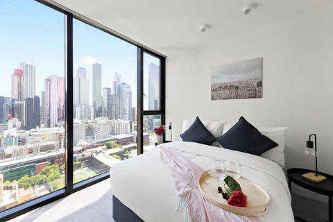 A Cozy 2BR Apt Near Melbourne Central City Views - Lennox Head Accommodation 0