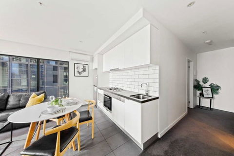 A Modern & Spacious 2BR Apt City Views Southbank - Lennox Head Accommodation 4
