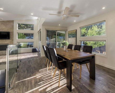 A Pear Tree Loft - Lennox Head Accommodation 0