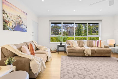 A Stones Throw - Lennox Head Accommodation 1