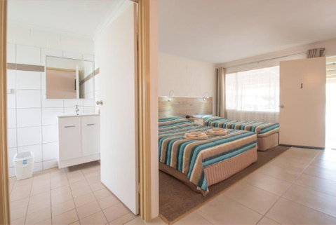 A & A Motel - Lennox Head Accommodation 3