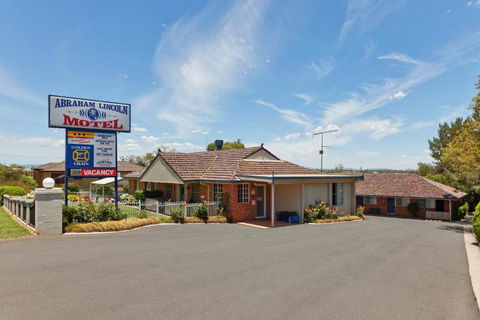 Abraham Lincoln Motel - Lennox Head Accommodation 0