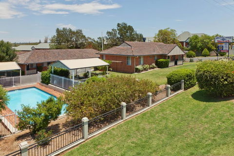 Abraham Lincoln Motel - Lennox Head Accommodation 3