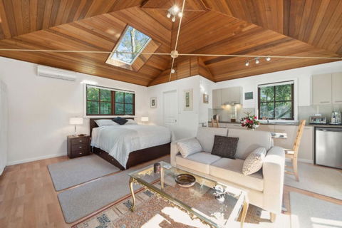 Acer Corner - Lennox Head Accommodation 1