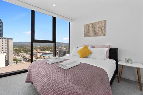Adelaide CBD Oasis - 2BR Realm Retreat - Level 19 - Lennox Head Accommodation 2