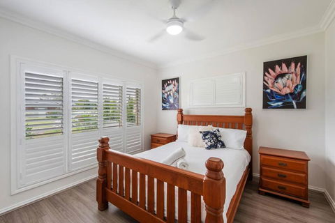 Admiralty Shores - LJHooker Yamba - Lennox Head Accommodation 0